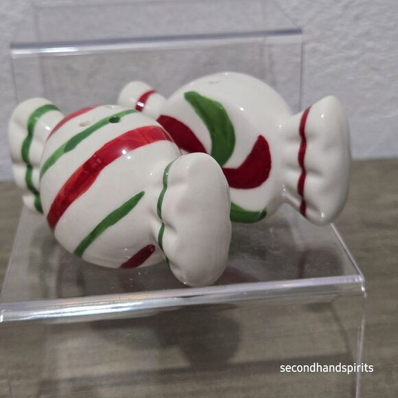 Cracker Barrel Christmas Candy Salt & Pepper Shaker Set  New - Picture 1 of 4